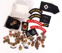 ASSORTED VINTAGE MILITARY BUTTONS, BADGES & PATCHES