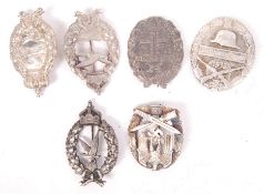 COLLECTION OF GERMAN WWII & WWI BADGES / AWARDS