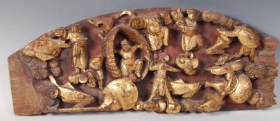 QING DYNASTY CARVED RELIEF PANEL OF MARKET SCENE -