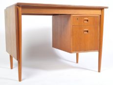 BELIEVED H. SIGH & SONS 1960'S RETRO TEAK WOOD DESK BY ARNE VODDER