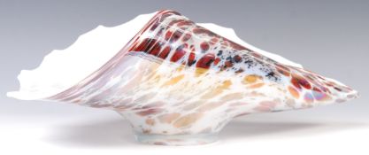 BELIEVED MAKORA POLISH VINTAGE STUDIO ART GLASS CONCH SHELL