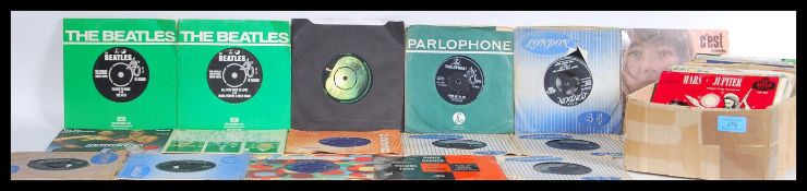 A collection of 45rpm vinyl 7