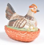 19TH CENTURY VICTORIAN STAFFORDSHIRE CHINA EGG CROCK - CHICKEN