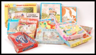 ASSORTED COLLECTION OF VINTAGE PUZZLES