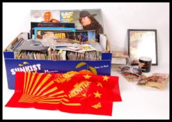 WWE WORLDWIDE WRESTLING ENTERTAINMENT MEMORABILIA