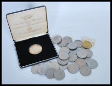 A silver 925 limited edition H.M. Elizabeth II Silver Jubilee 1952-1977 925/1000 Sterling Silver