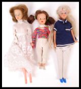 ASSORTED RETRO VINTAGE GIRLS PLAY FIGURE DOLLS