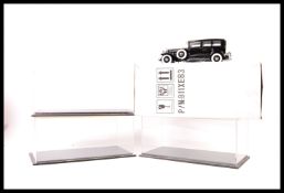 FRANKLIN MINT 1:43 SCALE DIECAST AND DISPLAY CASES