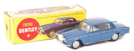 RARE VINTAGE 1960'S FAIRYLITE ' 1966 BENTLEY ' PLASTIC MODEL