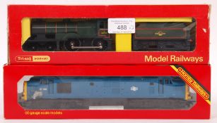 TWO VINTAGE HORNBY / TRI-ANG HORNBY 00 GAUGE RAILWAY LOCOMOTIVES