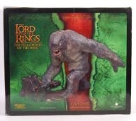 INCREDIBLY RARE SIDESHOW WETA LORD OF THE RINGS ' CAVE TROLL ' STATUE