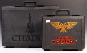 WARHAMMER - LARGE COLLECTION OF FIGURES / MODELS & CASES