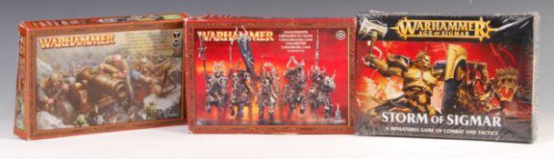 WARHAMMER - ASSORTED BOXED SETS - SIGMAR, CHAOS ETC