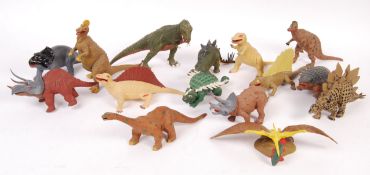 COLLECTION OF VINTAGE 1970'S AURORA (?) PLASTIC MODEL KIT DINOSAURS