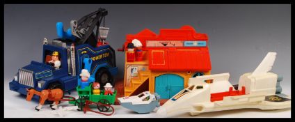 FISCHER PRICE LITTLE PEOPLE 'WESTERN TOWN' PLAYSET