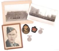 WWII SECOND WORLD WAR MILITARIA MEDAL GROUP & PHOTOS