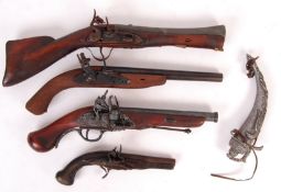 ASSORTED REPLICA FLINTLOCK PISTOLS & POWDER FLASK