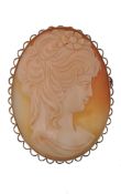 9CT GOLD HALLMARKED BACCHANTE MAIDEN SHELL CAMEO BROOCH