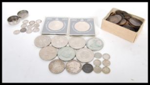 A collection of mostly British coins dating from the 19th Century onwards to include a 1822 Georgian