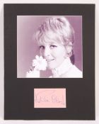 PETULA CLARK - BRITISH SINGER - AUTOGRAPH PRESENTATION