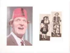 TOMMY COOPER - BRITISH COMEDIAN - AUTOGRAPH PRESENTATION