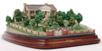 RARE ELVIS PRESLEY DANBURY MINT GRACELAND DIORAMA