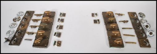 A collection of vintage early 20th Century brass b