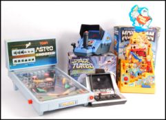 COLLECTION OF VINTAGE ELECTRONIC TOYS AND GAMES