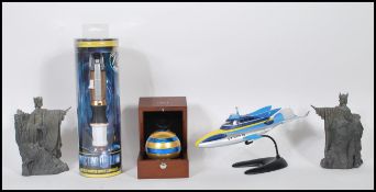 COLLECTION OF VINTAGE TOYS AND GAMES