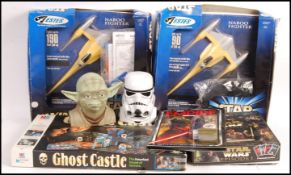 COLLECTION OF ASSORTED STAR WARS MERCHANDISE
