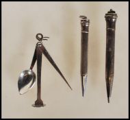 A silver hallmarked propelling pencil having engine turned decoration. Hallmarked for Birmingham