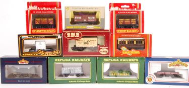 COLLECTION OF ASSORTED BOXED 00 GAUGE ROLLING STOCK WAGONS