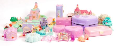 COLLECTION OF VINTAGE POLLY POCKET FIGURES AND PLA
