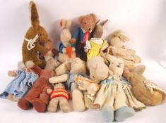 COLLECTION OF 15 ASSORTED STUFFED TOYS TEDDY BEARS