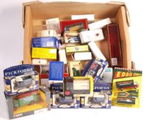 GOOD COLLECTION OF ASSORTED BOXED DIECAST MODEL VEHICLES