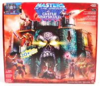 MATTEL 2002 MASTERS OF THE UNIVERSE CASTLE GRAYSKULL PLAYSET