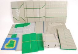 LARGE COLLECTION OF VINTAGE LEGO BASEPLATES / BOARDS