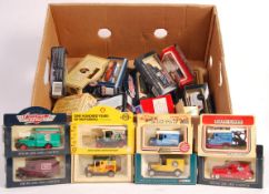 COLLECTION OF ASSORTED BOXED DIECAST MODELS - LLEDO, VANGUARDS ETC