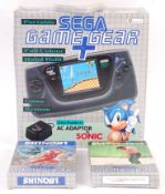 SEGA GAME GEAR HANDHELD PORTABLE GAMES CONSOLE AND GAMES