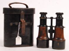 WWI FIRST WORLD WAR MILITARY ISSUE FIELD BINOCULARS