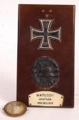 ORIGINAL WWII SECOND WORLD WAR NAZI IRON CROSS MEDAL PLAQUE