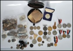 A collection of 19th Century and early 20th Century commemorative medals to include Queen