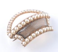 19TH CENTURY GEORGIAN GOLD AND SEED PEARL RELIQUARY MOURNING BROOCH