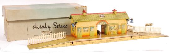 ORIGINAL HORNBY 0 GAUGE ELECTRIC WEMBLEY STATION BOXED