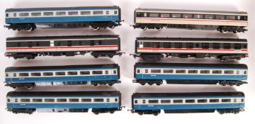 00 GAUGE MODEL RAILWAY TRAINSET INTERCITY COACHES
