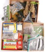 WARHAMMER - TABLETOP WAR GAMING FIGURES & ACCESSOR