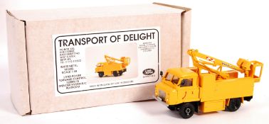 HART MODELS WHITE METAL LAND ROVER 1/48 SCALE MODE