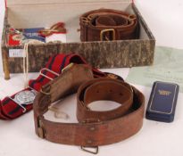 COLLECTION OF ASSORTED MILITARIA