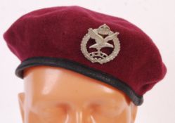 ORIGINAL WWII ARMY AIR CORP GLIDER PILOT'S BERET & BADGE