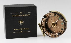 J.W Young & Son Purist II Model 2040 aerial style centre pin reel - 4